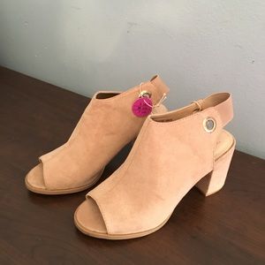 Trendy suede booties